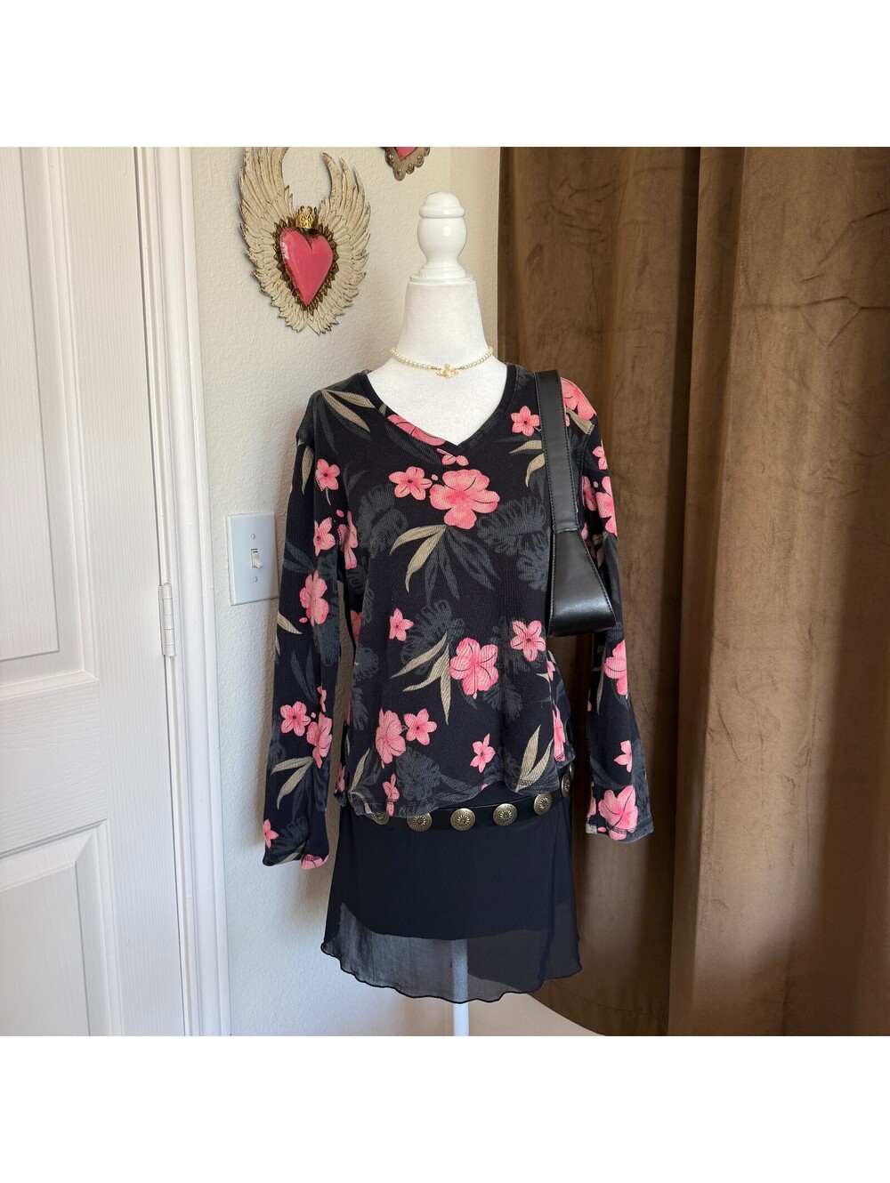 Jamaica Bay Y2K Black Floral V-Neck Long Sleeve Ribbed Top Size L Cotton
